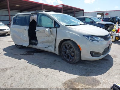 2C4RC1EG7KR****** · 2019 CHRYSLER PACIFICA TOURING L PLUS