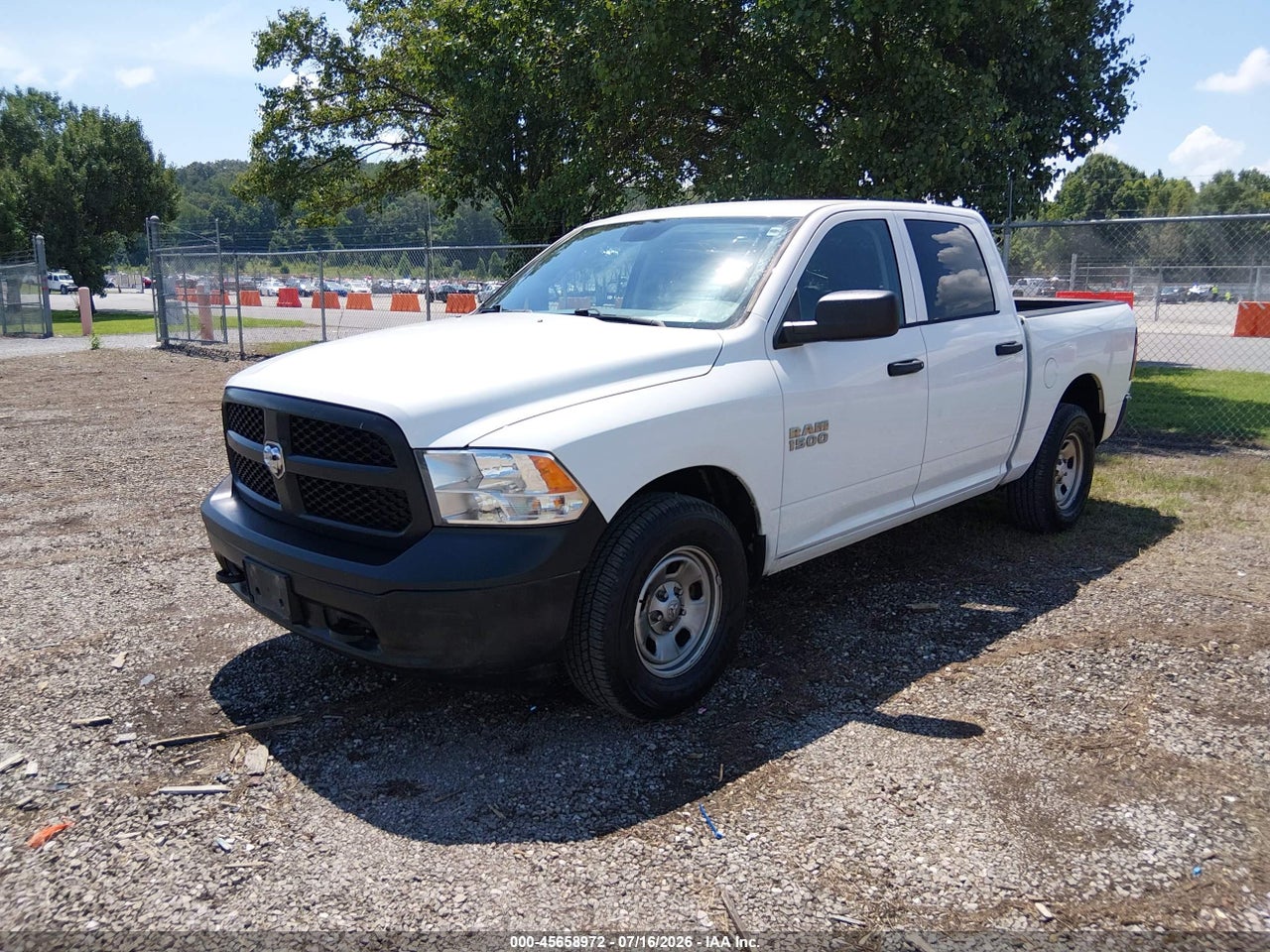 2018 RAM 1500 TRADESMAN  4X4 5'7 BOX · 2/11
