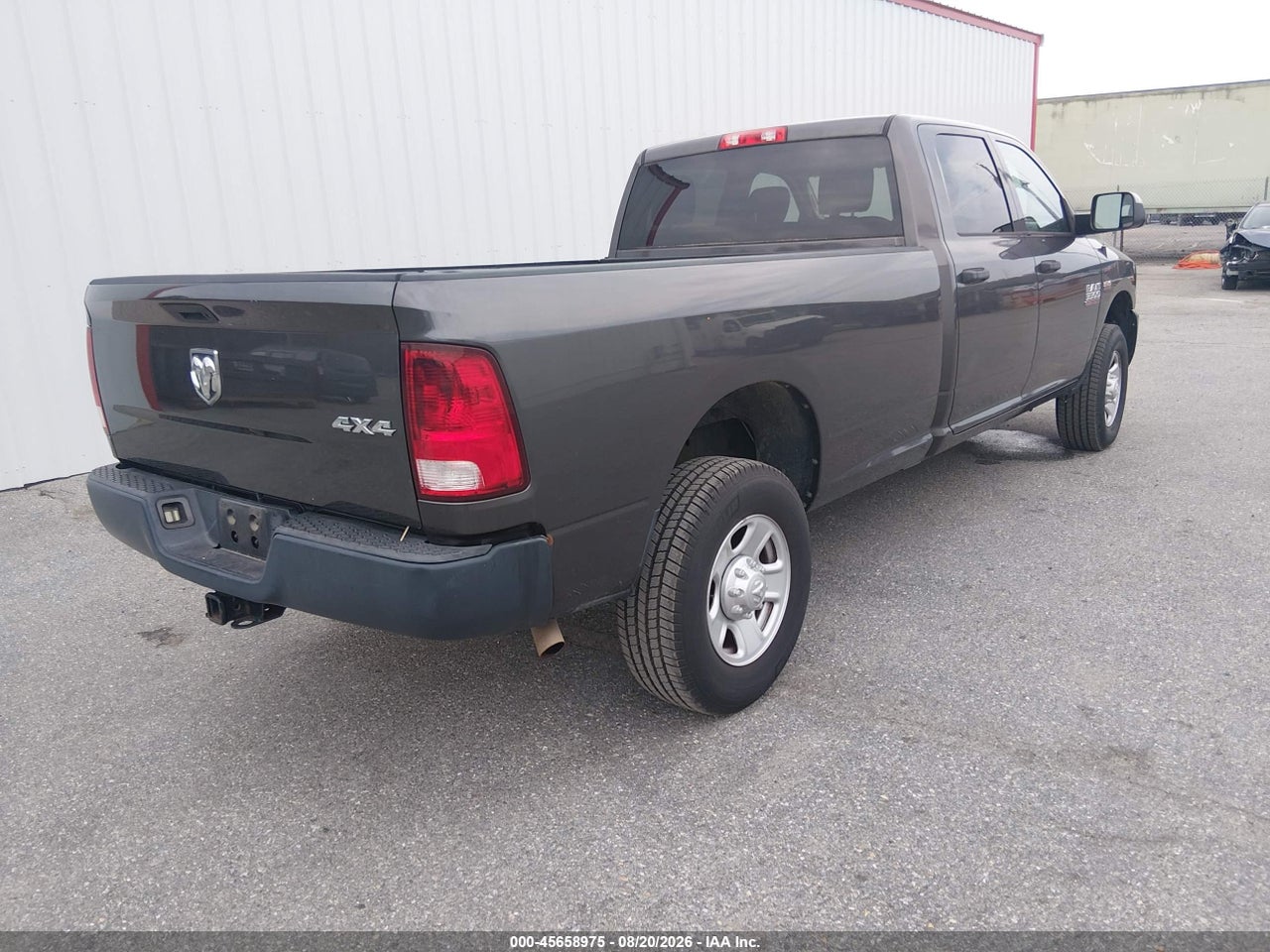 2016 RAM 3500 TRADESMAN · 4/11