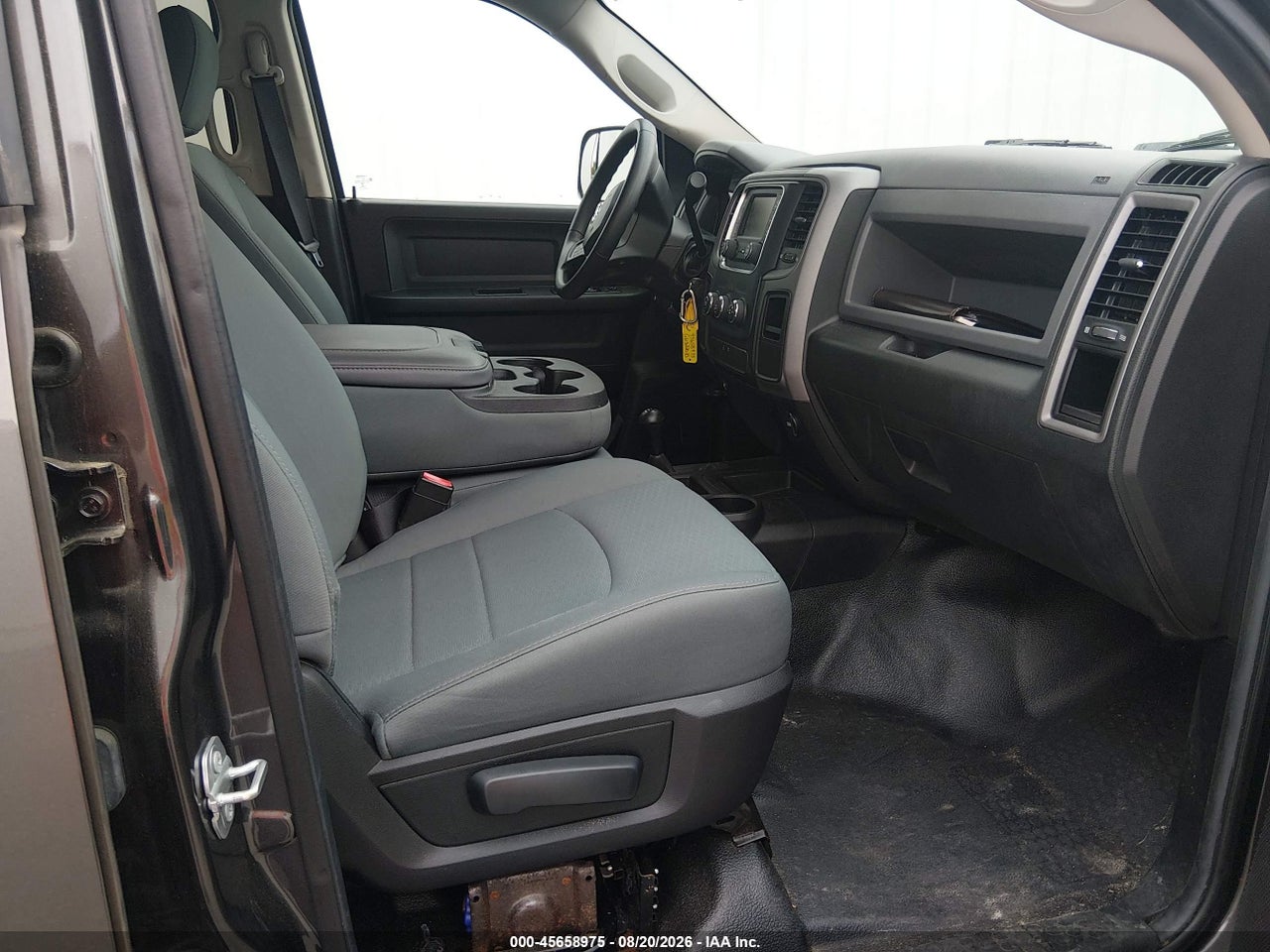 2016 RAM 3500 TRADESMAN · 5/11