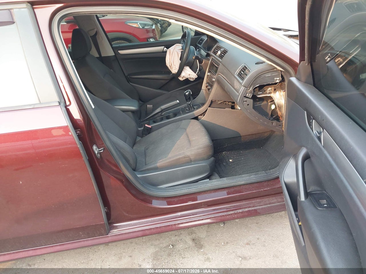 2013 VOLKSWAGEN PASSAT 2.5L S · 5/11