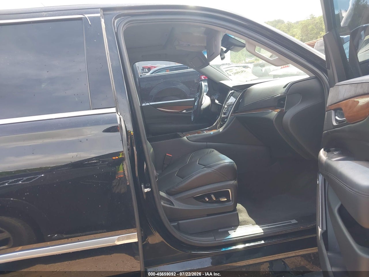 2016 CADILLAC ESCALADE PREMIUM COLLECTION · 5/11
