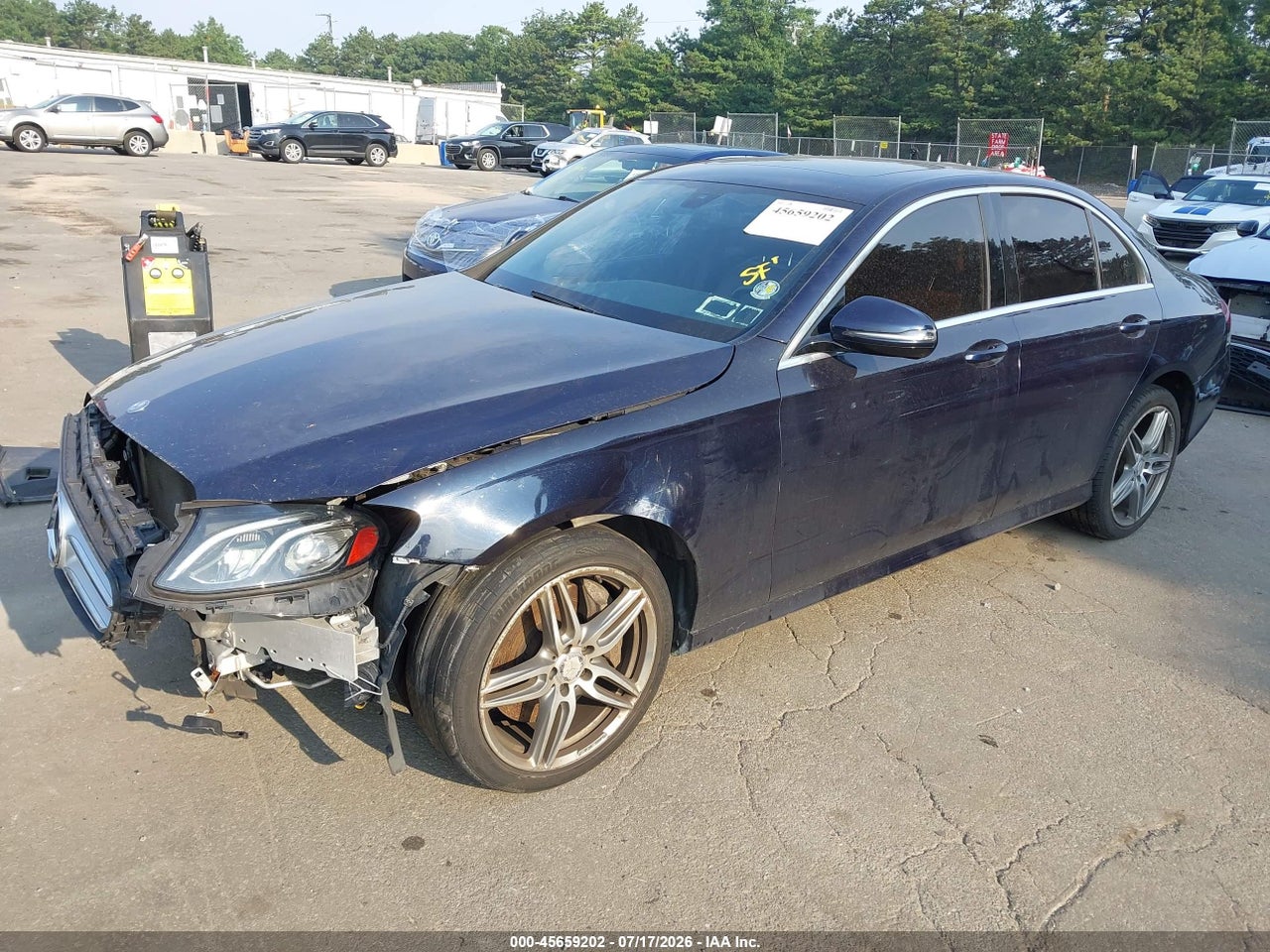 2017 MERCEDES-BENZ E 300 4MATIC · 2/11