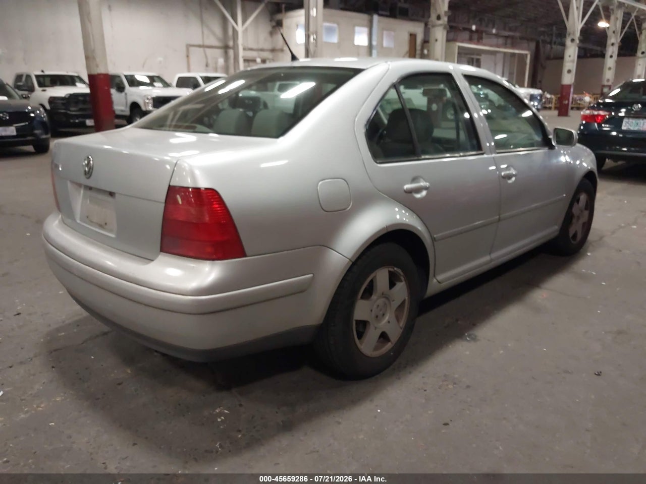 2002 VOLKSWAGEN JETTA GLS · 4/11