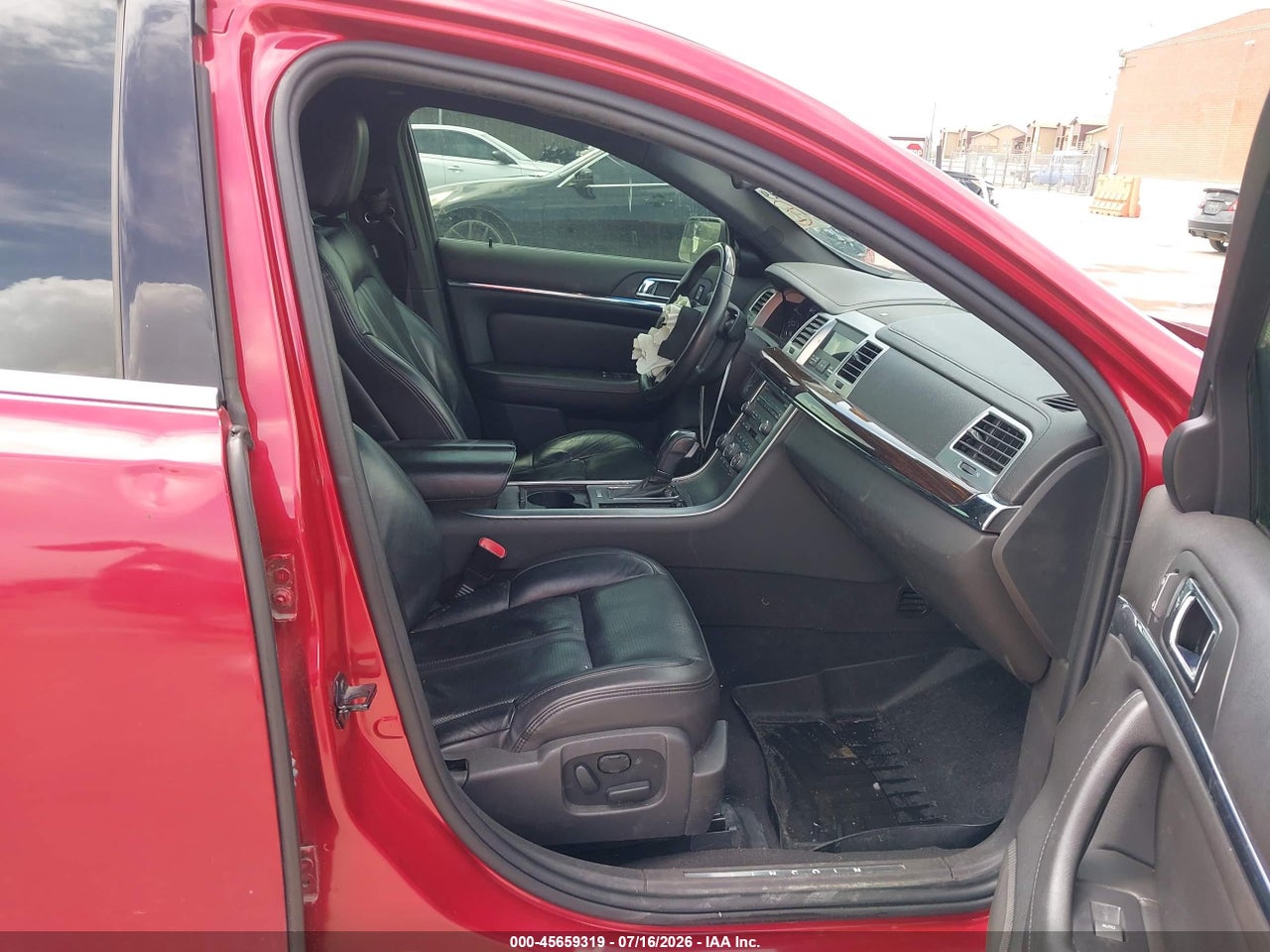 2010 LINCOLN MKS · 5/11