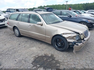 2001 MERCEDES-BENZ E 320  