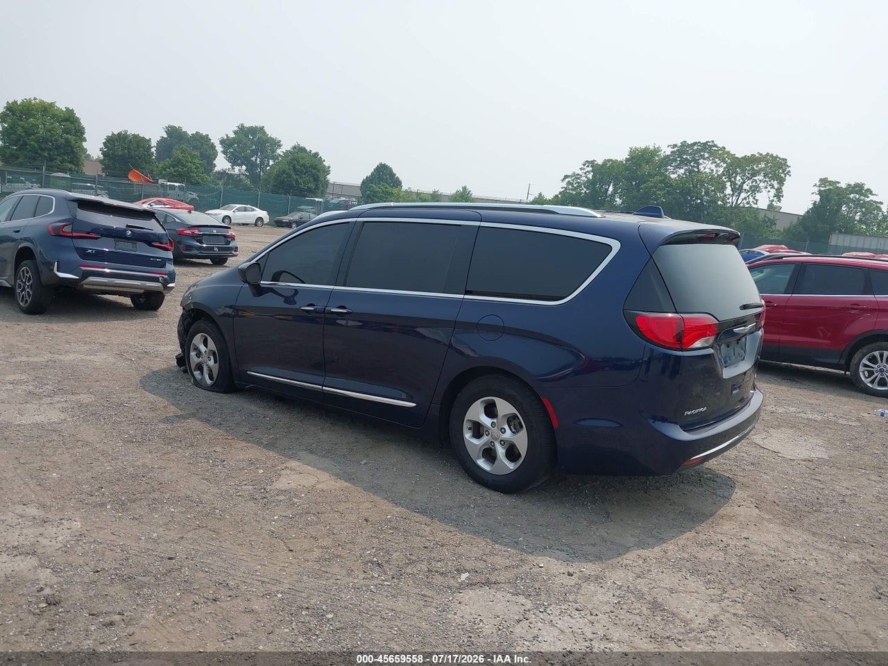 2017 CHRYSLER PACIFICA TOURING-L PLUS · 3/11