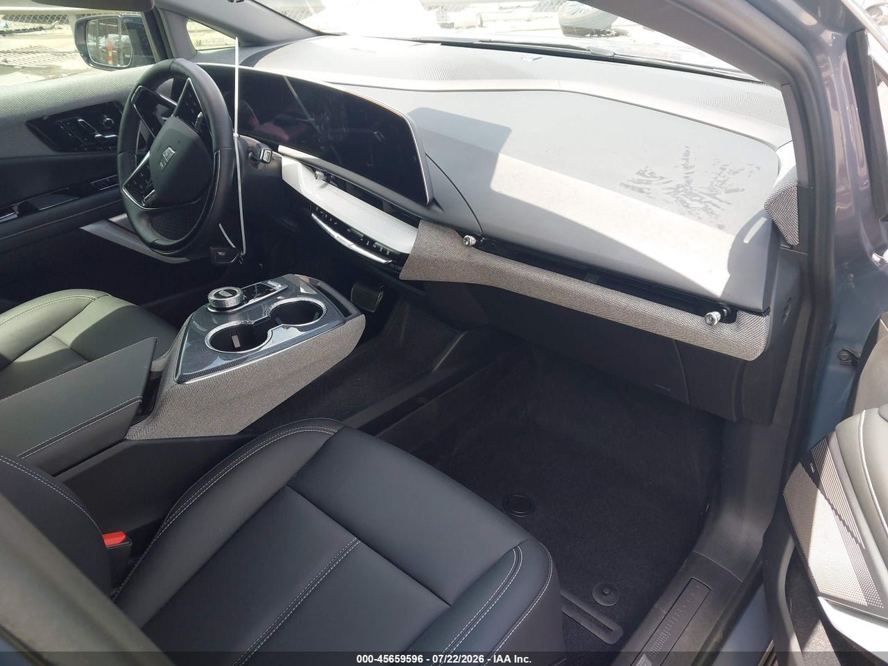 2025 CADILLAC OPTIQ LUXURY 1 AWD · 5/11