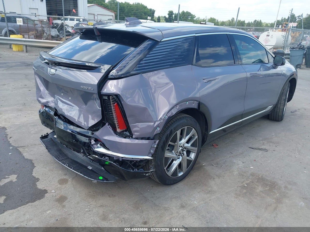 2025 CADILLAC OPTIQ LUXURY 1 AWD · 4/11