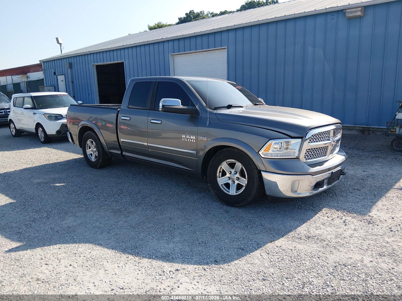 1C6RR7JT6DS****** · 2013 RAM 1500 LARAMIE
