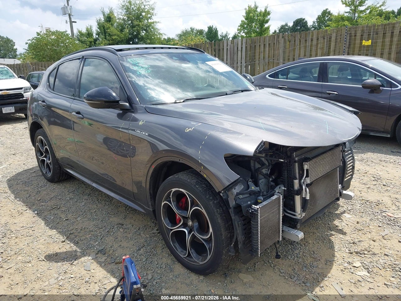 ZASPAKBN5N7****** · 2022 ALFA ROMEO STELVIO VELOCE TI AWD