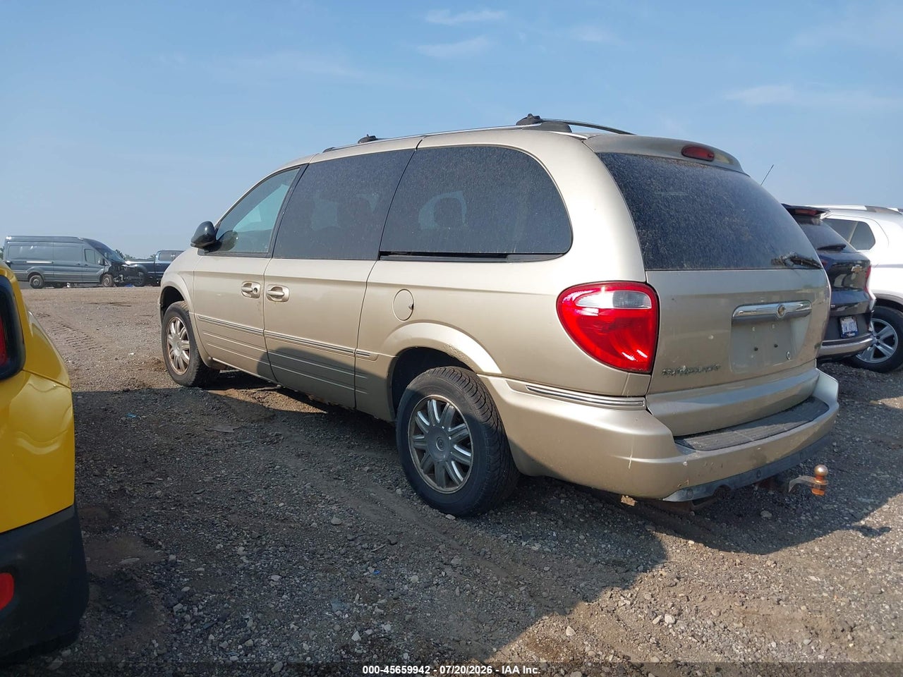 2006 CHRYSLER TOWN &amp; COUNTRY LIMITED · 3/11