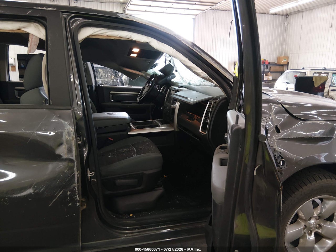 2016 RAM 1500 BIG HORN · 5/11