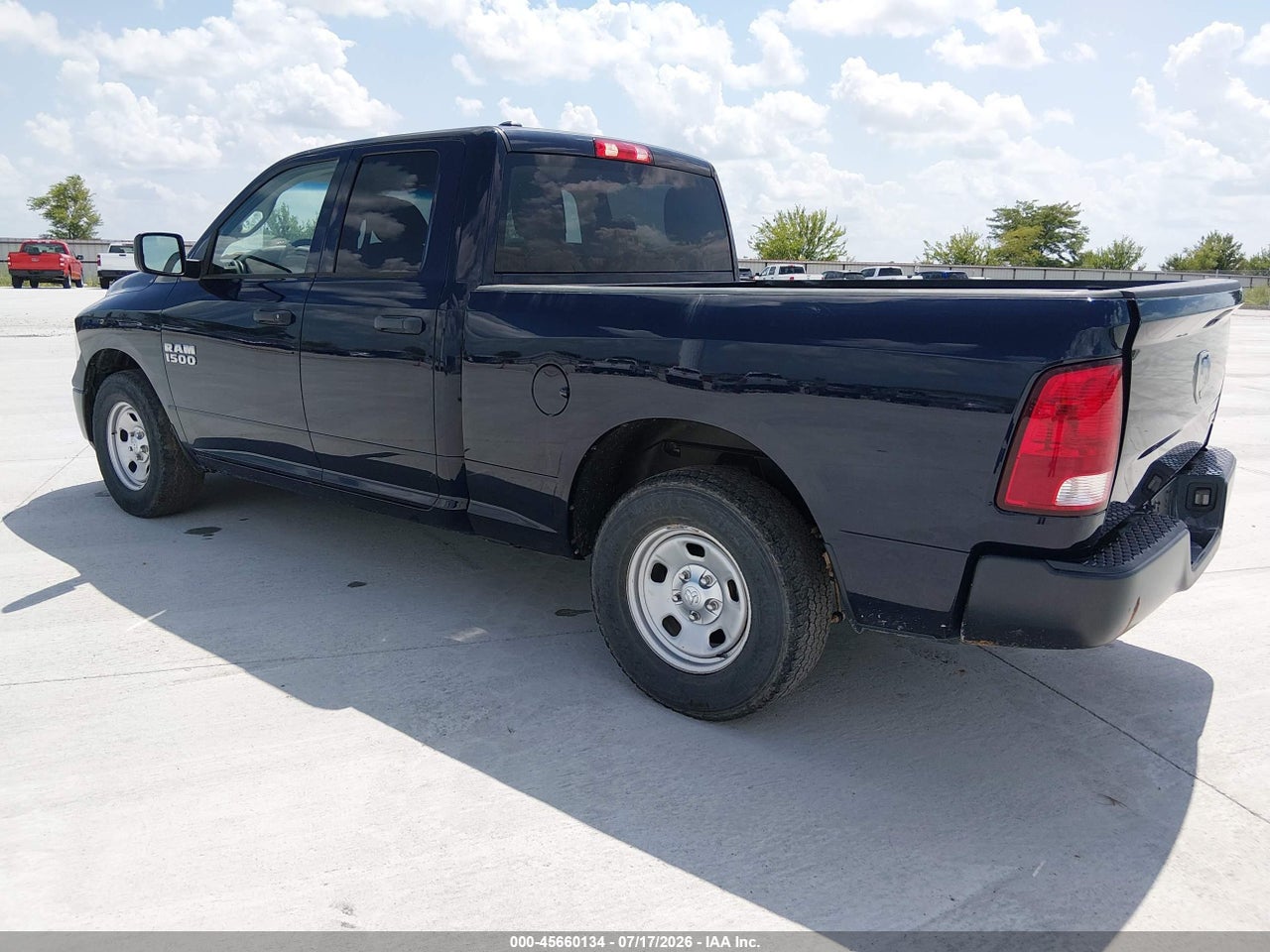 2018 RAM 1500 TRADESMAN  4X2 6'4 BOX · 3/11