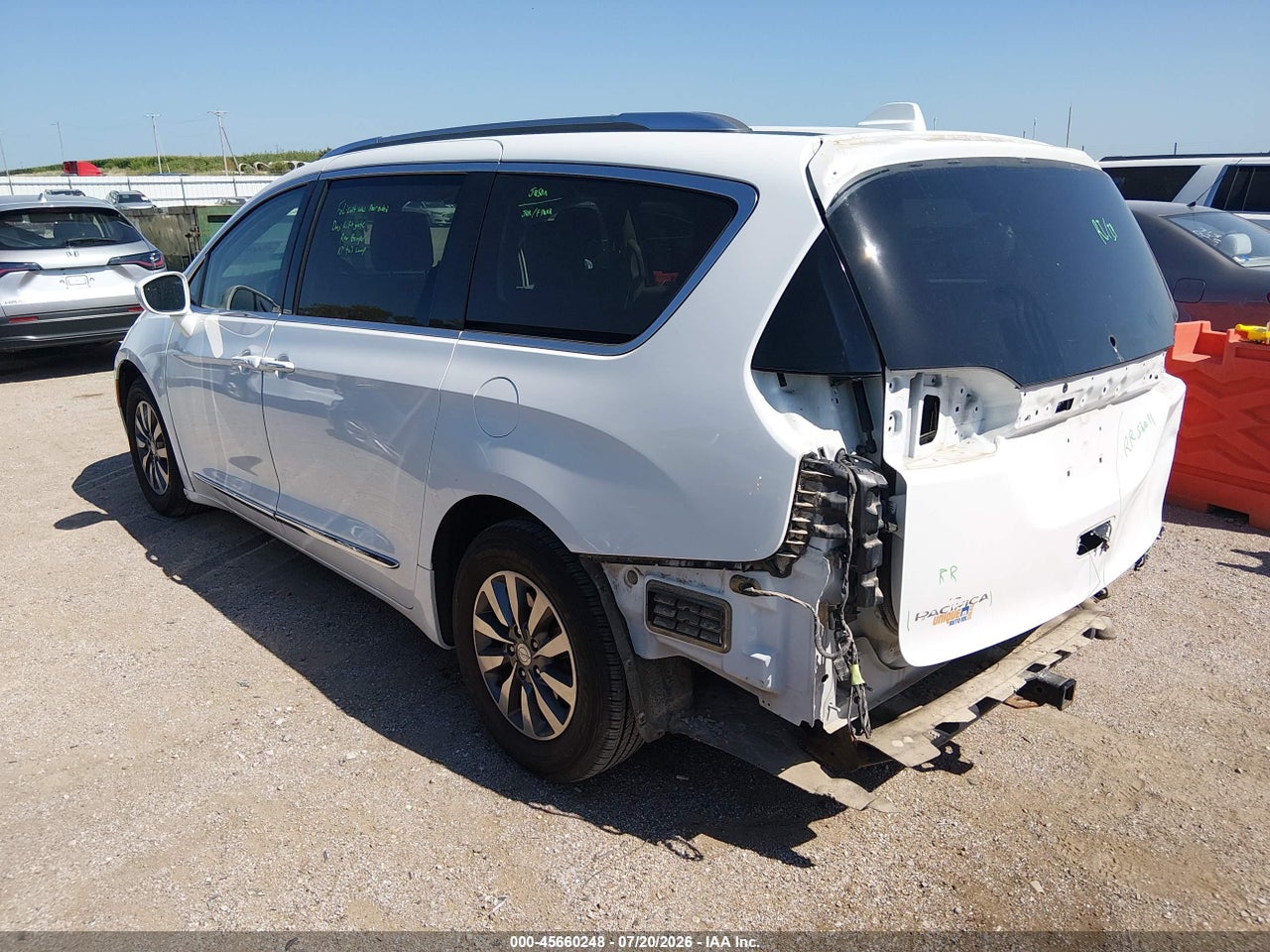 2019 CHRYSLER PACIFICA TOURING L PLUS · 3/11
