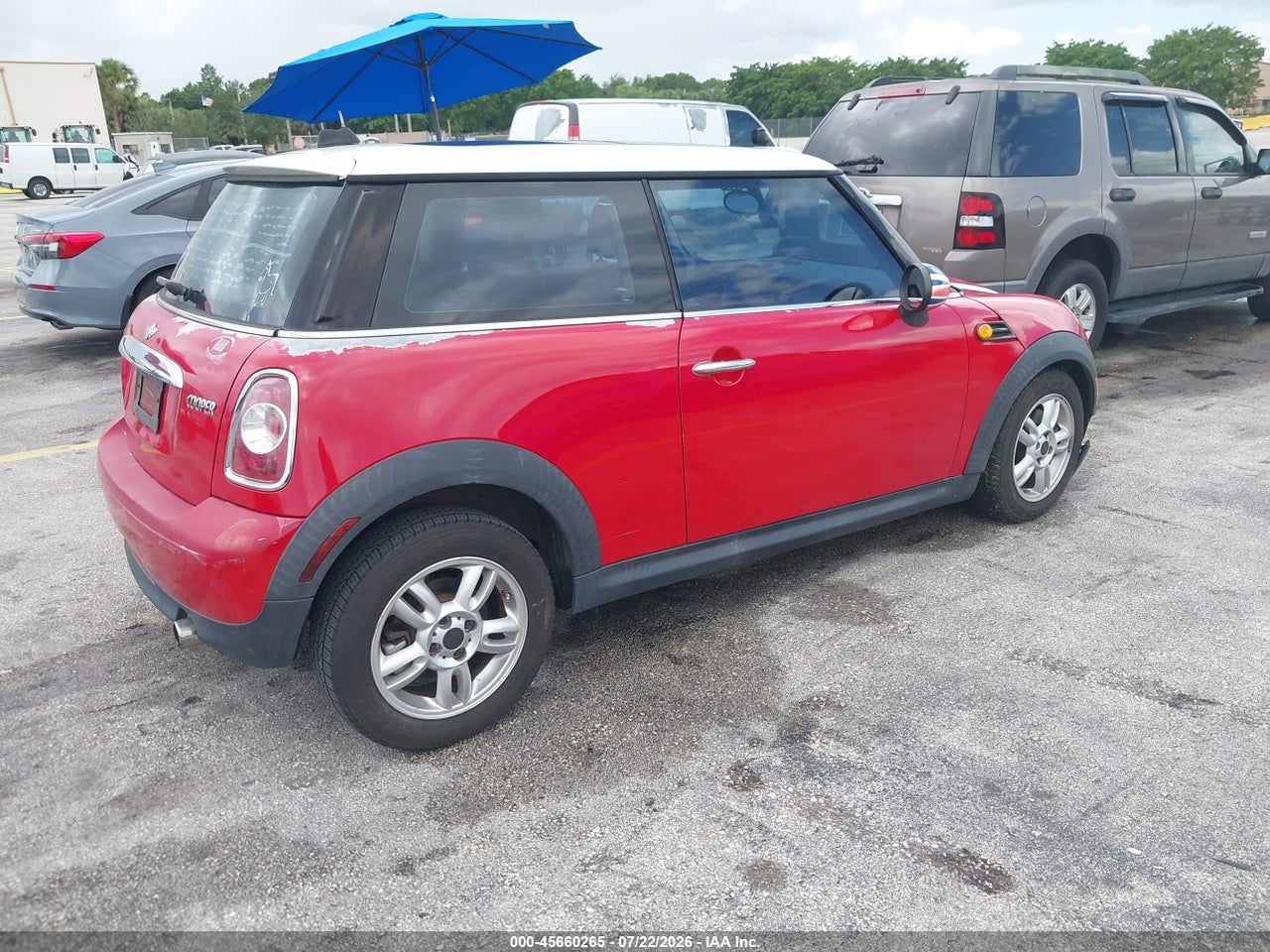 2012 MINI COOPER   · 4/11