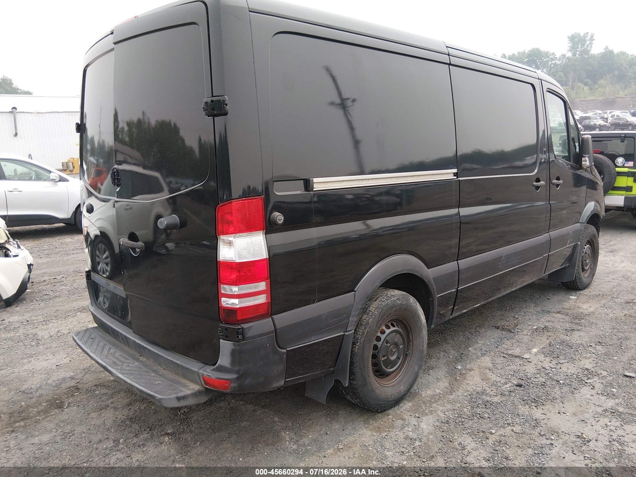 2014 MERCEDES-BENZ SPRINTER 2500 NORMAL ROOF · 4/11