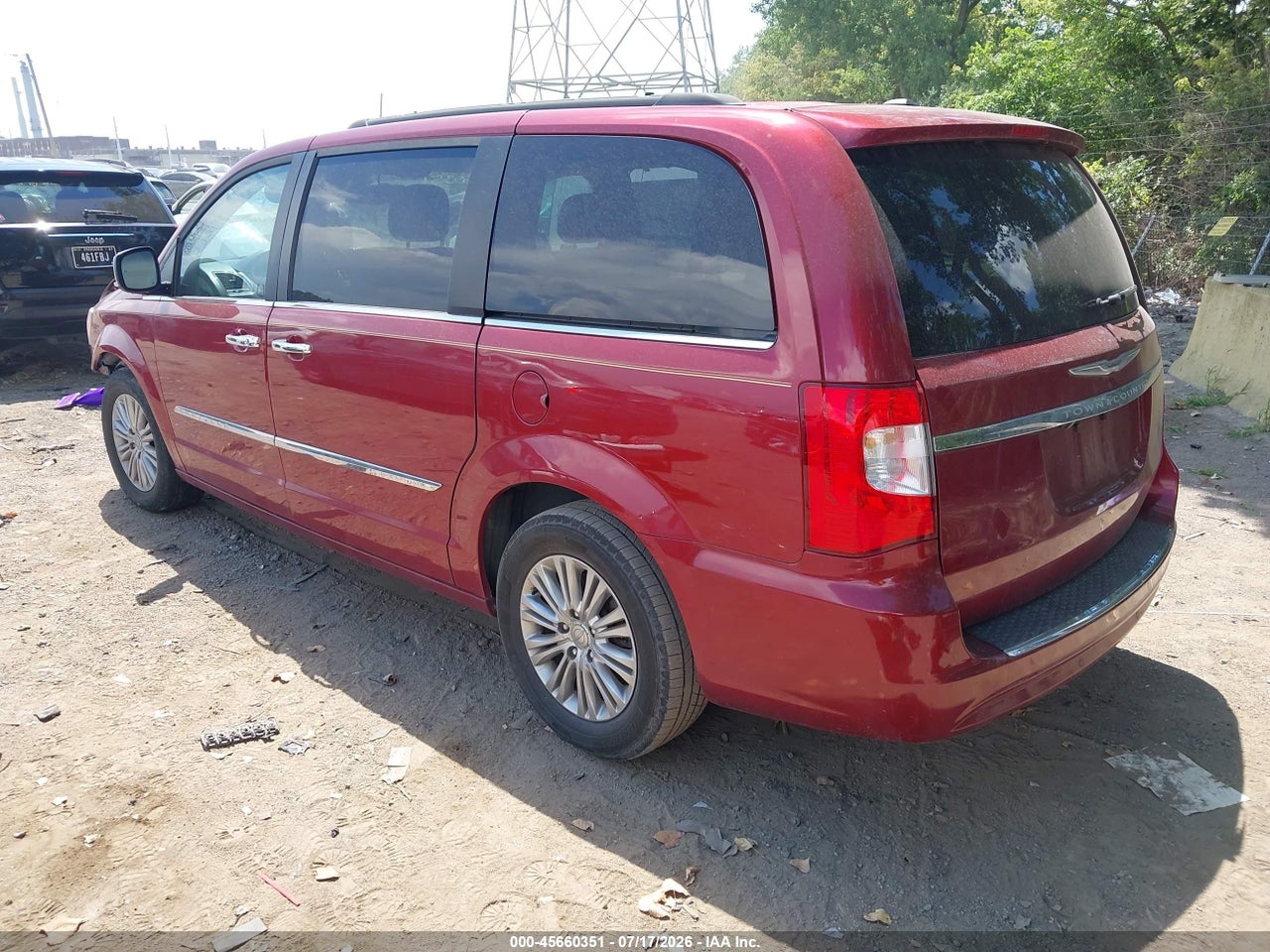 2016 CHRYSLER TOWN &amp; COUNTRY TOURING-L ANNIVERSARY EDITION · 3/11