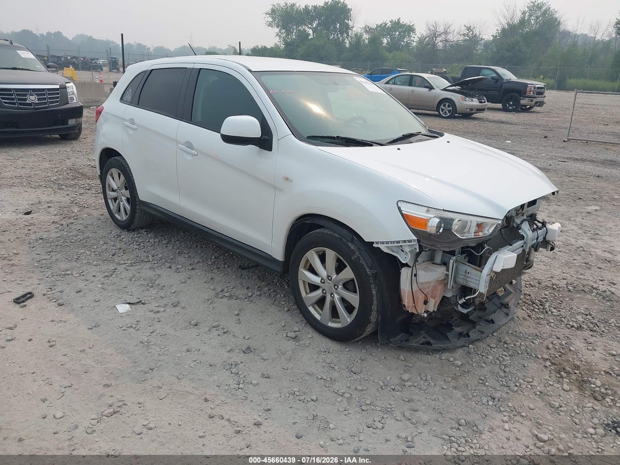 4A4AR3AU4FE****** · 2015 MITSUBISHI OUTLANDER SPORT ES