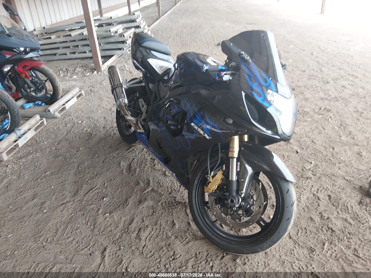 JS1GR7JA452****** · 2005 SUZUKI GSX-R750 K