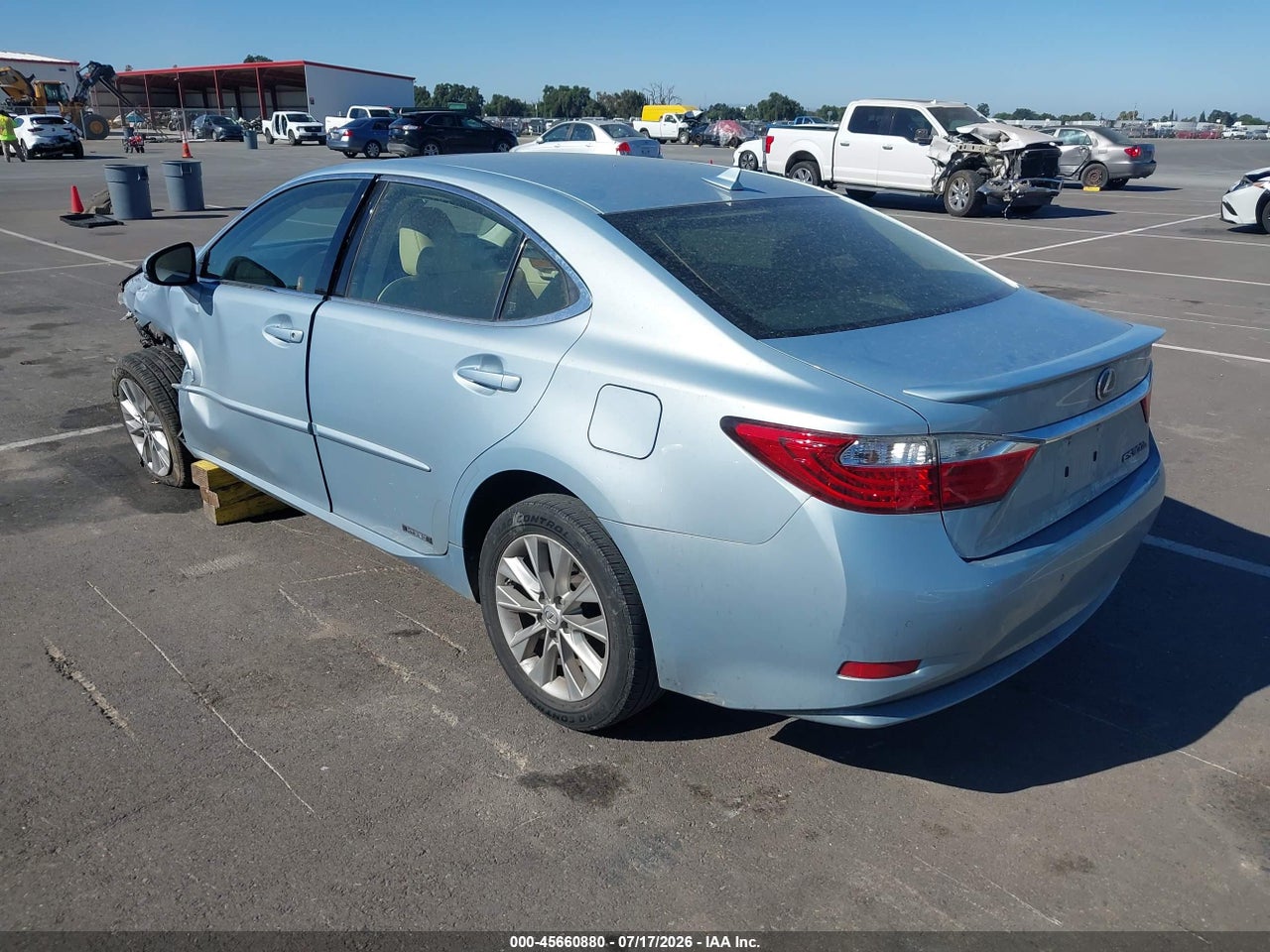 JTHBW1GG0D2****** · 2013 LEXUS ES 300H · 3/11