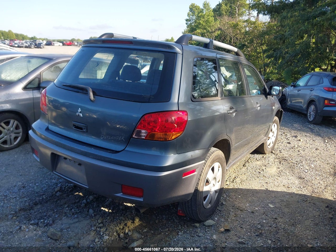 2004 MITSUBISHI OUTLANDER LS · 4/11