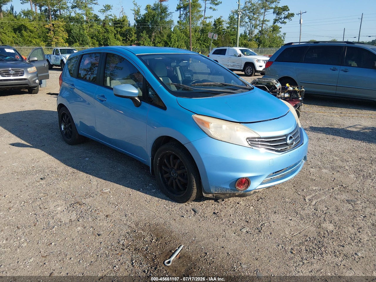 3N1CE2CP8FL****** · 2015 NISSAN VERSA NOTE SV