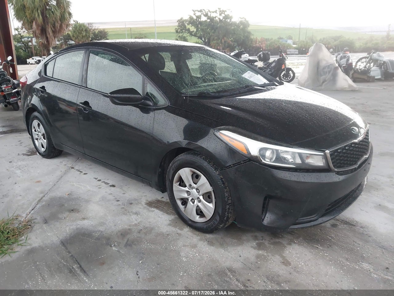3KPFK4A71JE****** · 2018 KIA FORTE LX