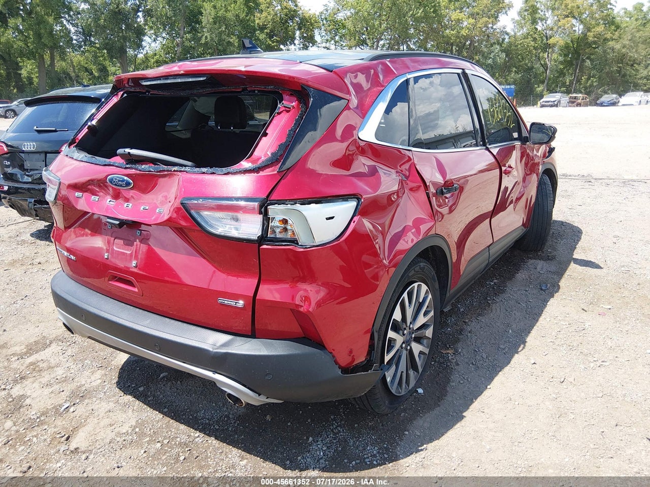 2020 FORD ESCAPE TITANIUM HYBRID · 4/11