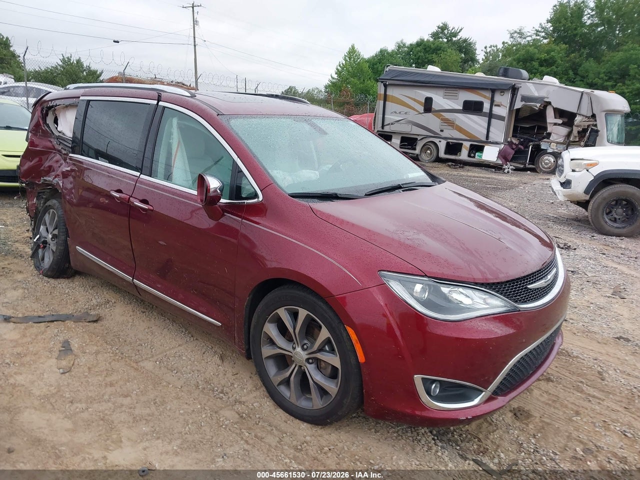 2C4RC1GG0HR****** · 2017 CHRYSLER PACIFICA LIMITED