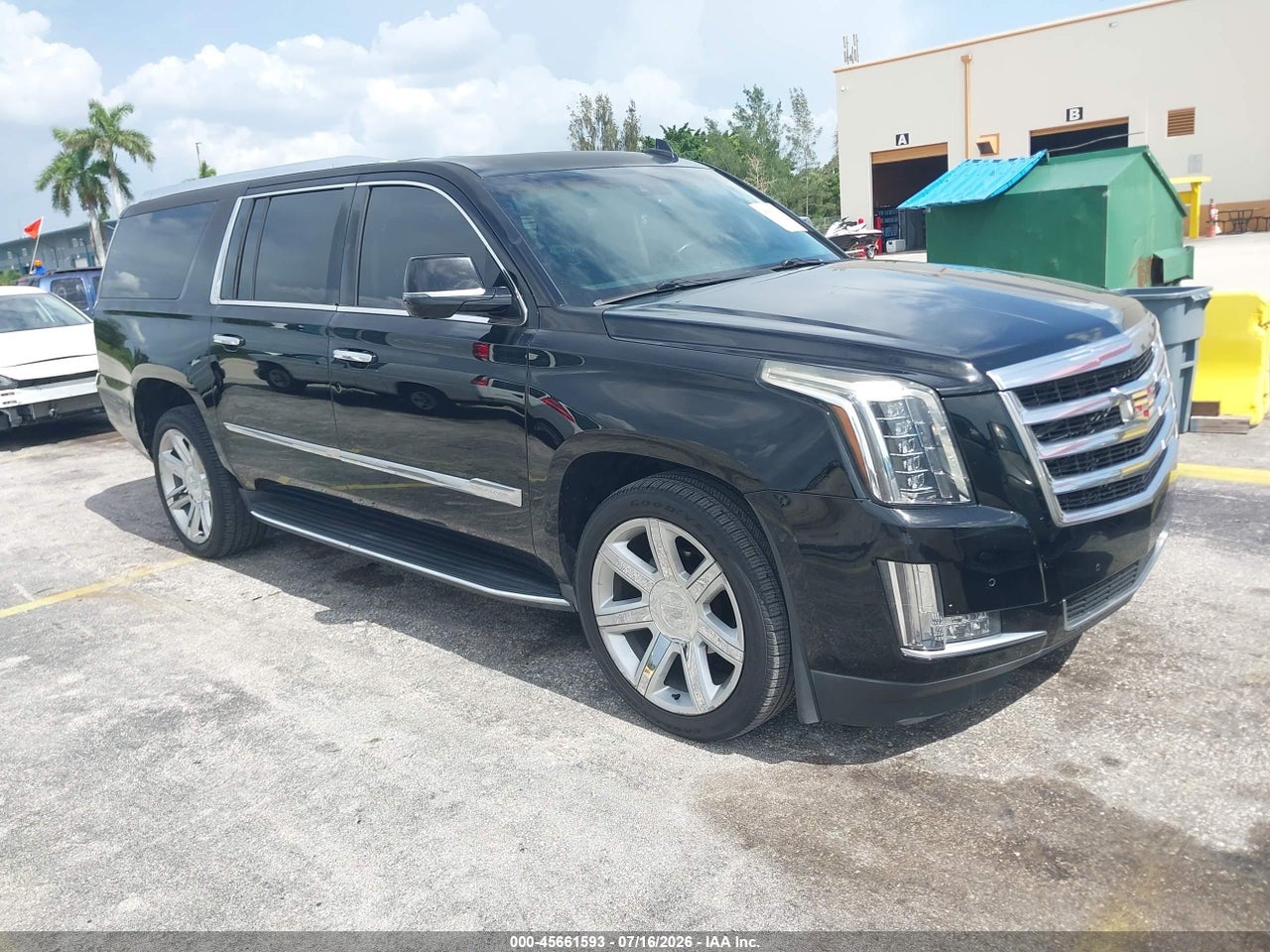 1GYS3HKJ7GR****** · 2016 CADILLAC ESCALADE ESV LUXURY COLLECTION