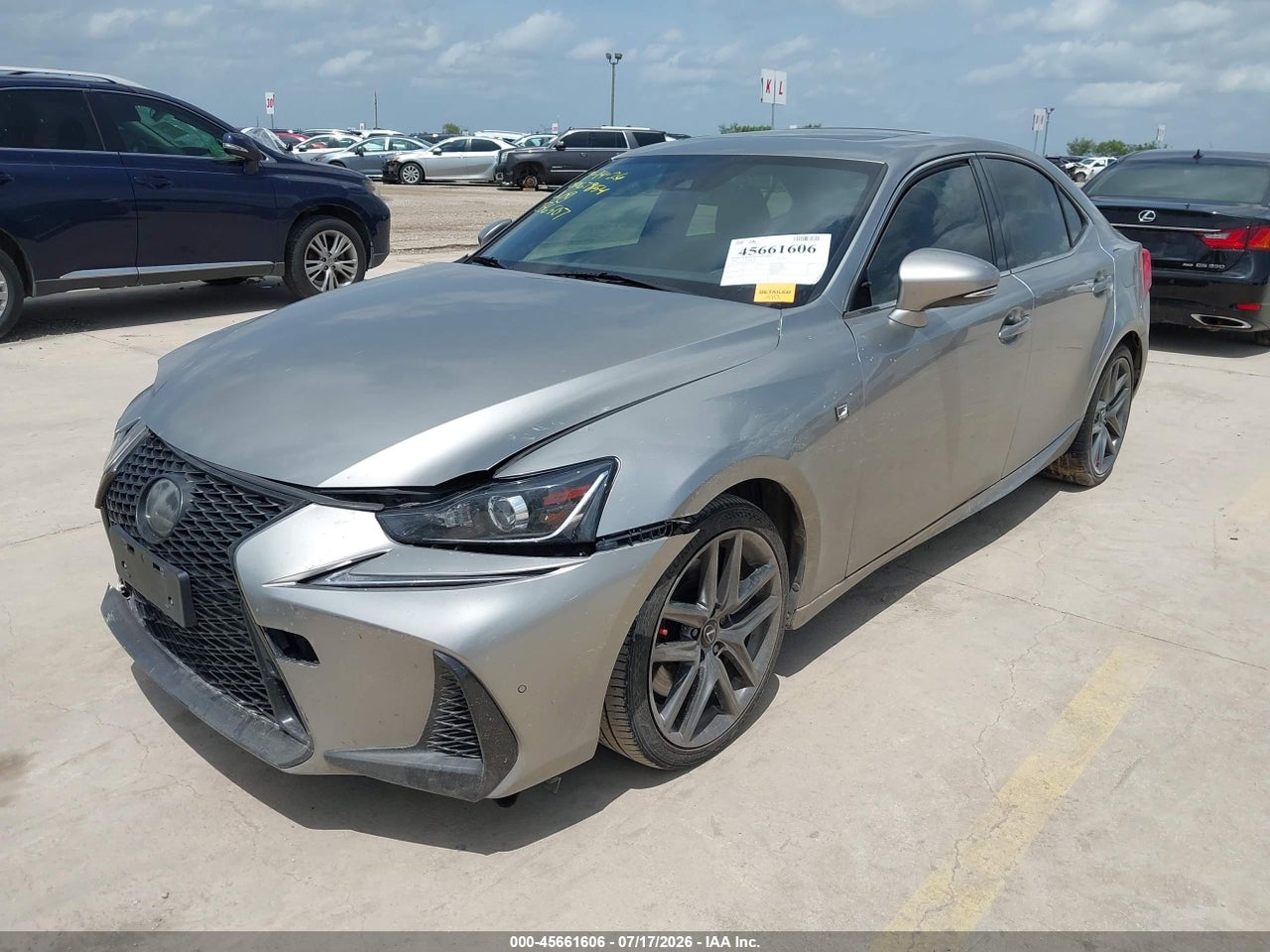 2020 LEXUS IS 350 · 2/10