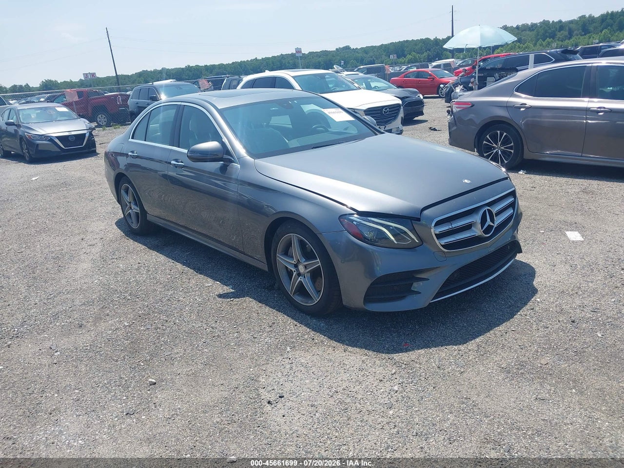 WDDZF4KBXHA****** · 2017 MERCEDES-BENZ E 300 4MATIC