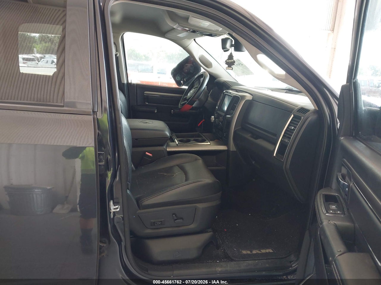 2014 RAM 1500 SPORT · 5/11