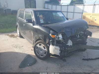 JTLZE4FE5DJ****** · 2013 SCION XB