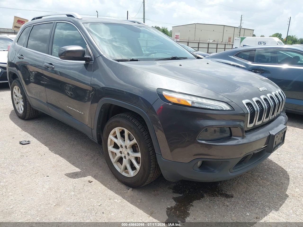 1C4PJMCB6GW****** · 2016 JEEP CHEROKEE LATITUDE