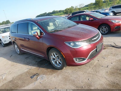 2C4RC1GG9HR****** · 2017 CHRYSLER PACIFICA LIMITED