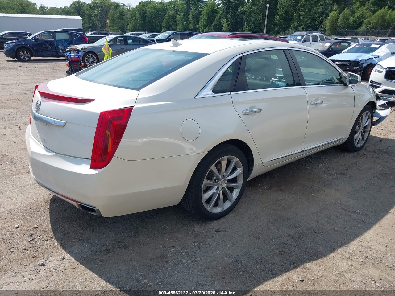 2013 CADILLAC XTS LUXURY · 4/11