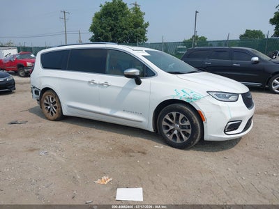 2023 CHRYSLER PACIFICA HYBRID PINNACLE