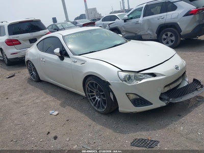 JF1ZNAA18D1****** · 2013 SCION FR-S