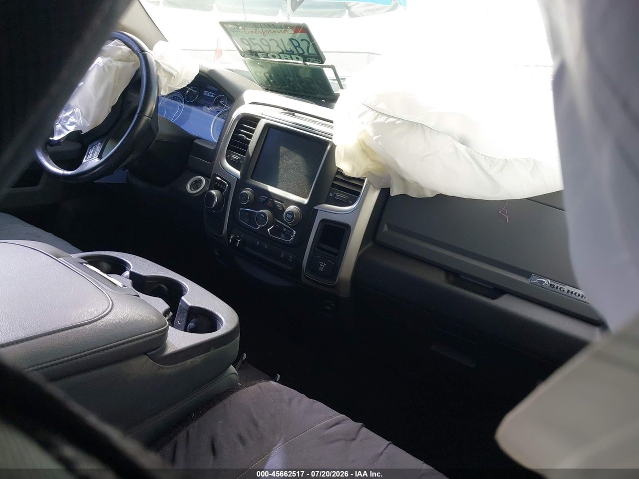 2016 RAM 1500 SLT · 5/11