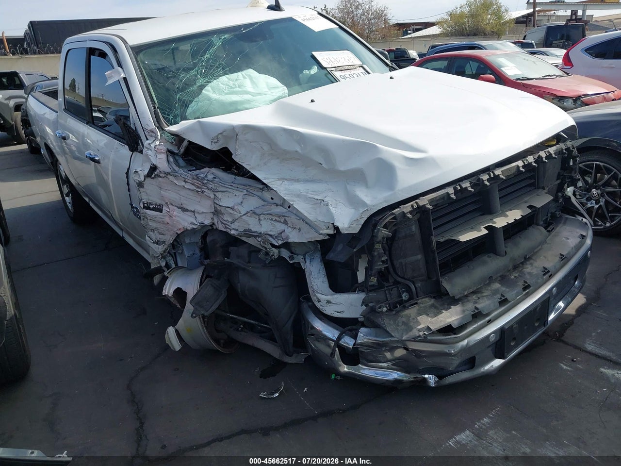 2016 RAM 1500 SLT