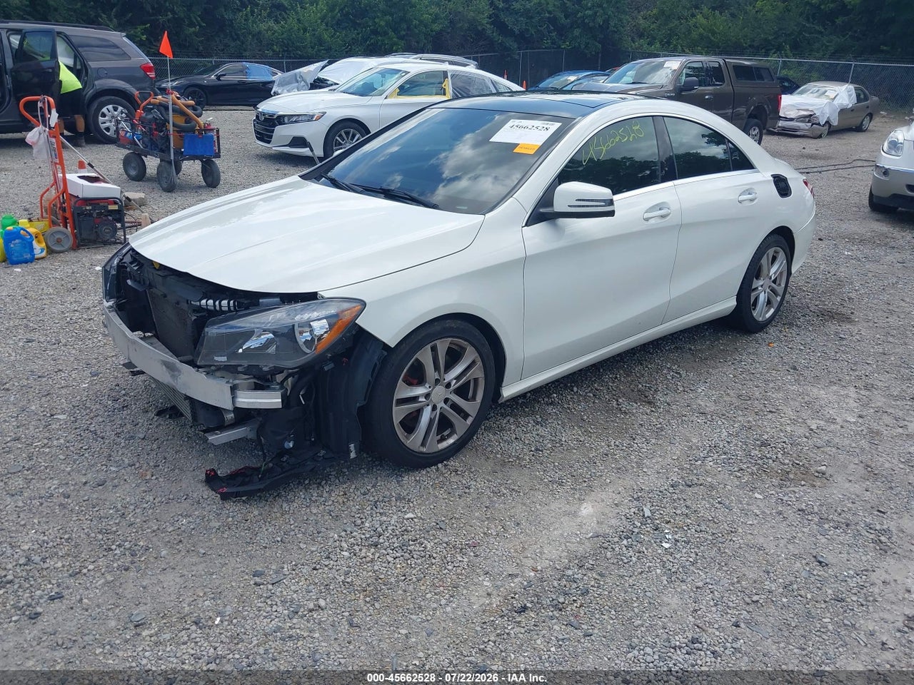2015 MERCEDES-BENZ CLA 250   · 2/11
