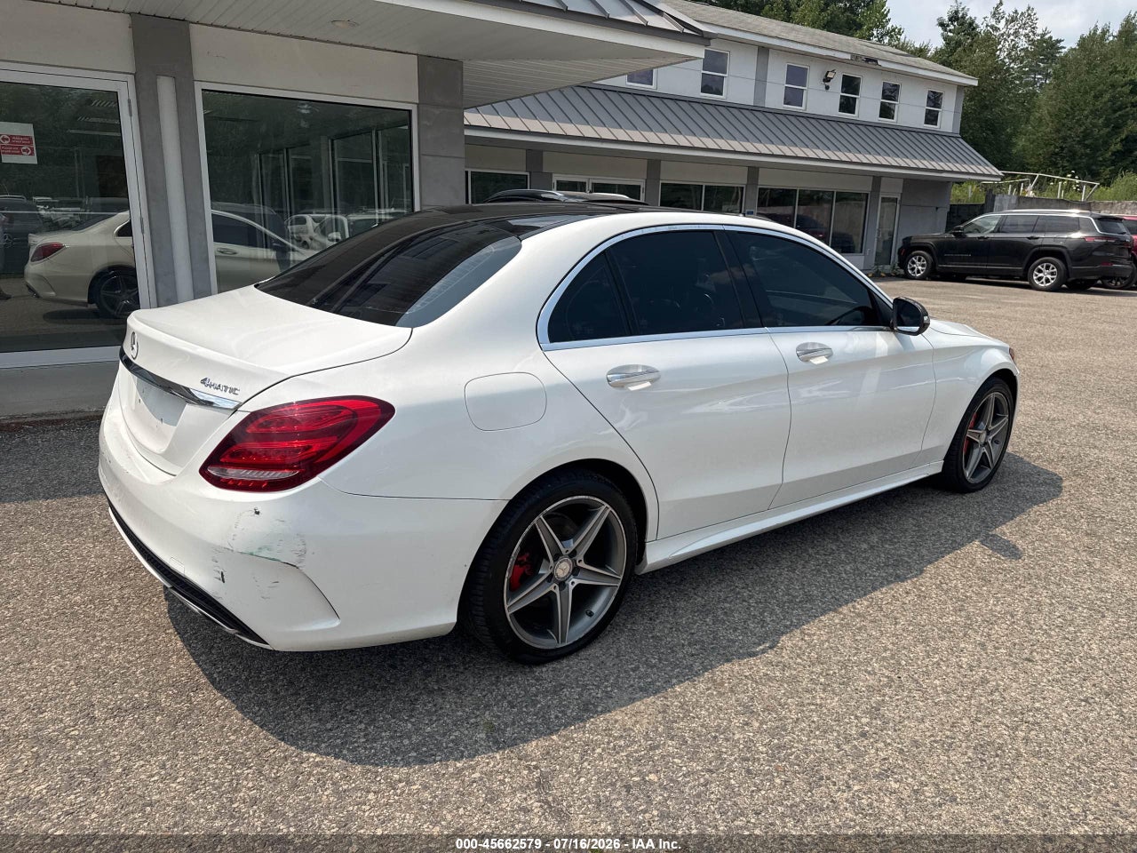 2015 MERCEDES-BENZ C 300 SPORT 4MATIC · 4/10