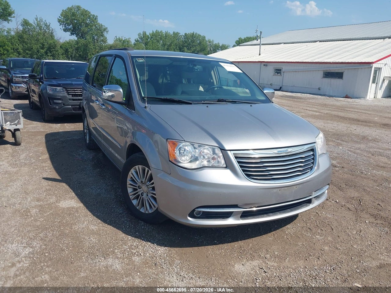 2C4RC1CGXFR****** · 2015 CHRYSLER TOWN &amp; COUNTRY TOURING-L