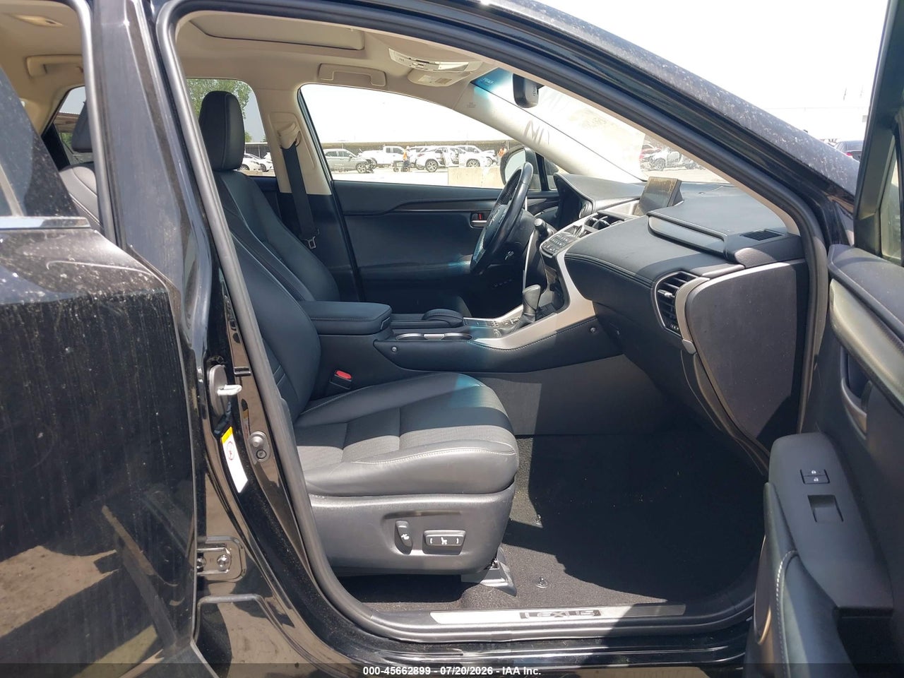 JTJYARBZ5F2****** · 2015 LEXUS NX 200T   · 5/11