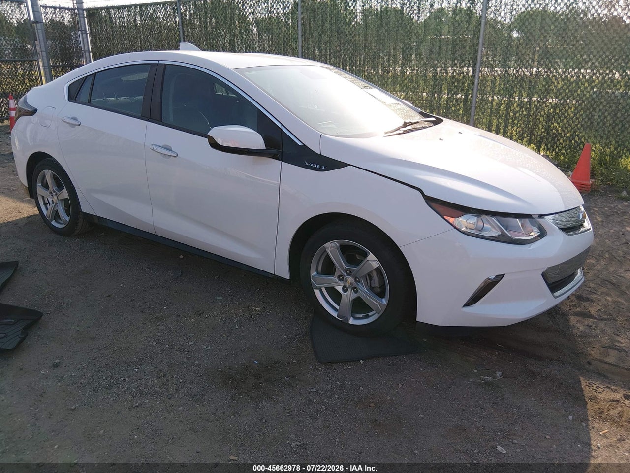 1G1RA6S50HU****** · 2017 CHEVROLET VOLT LT