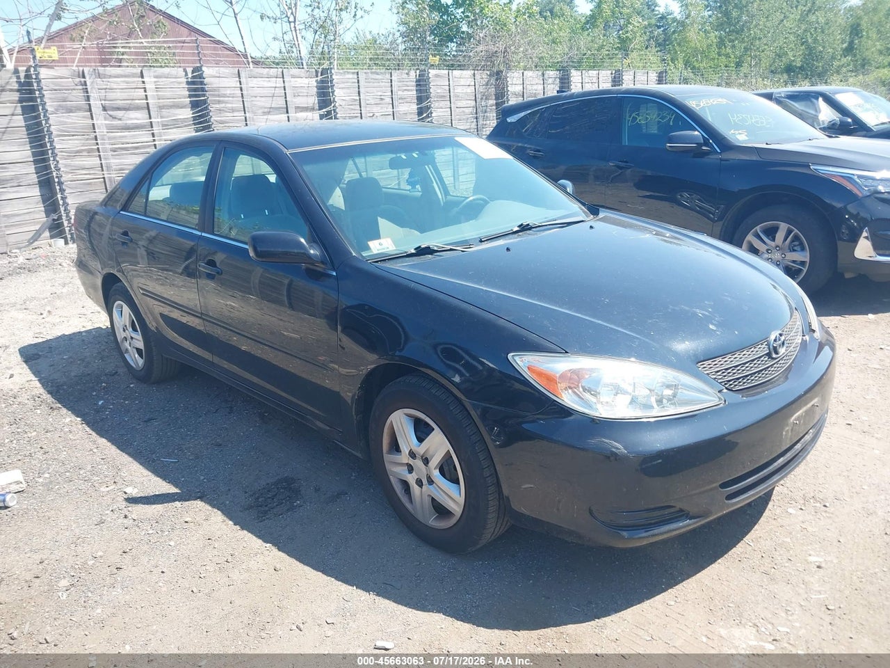 4T1BE32KX3U****** · 2003 TOYOTA CAMRY LE