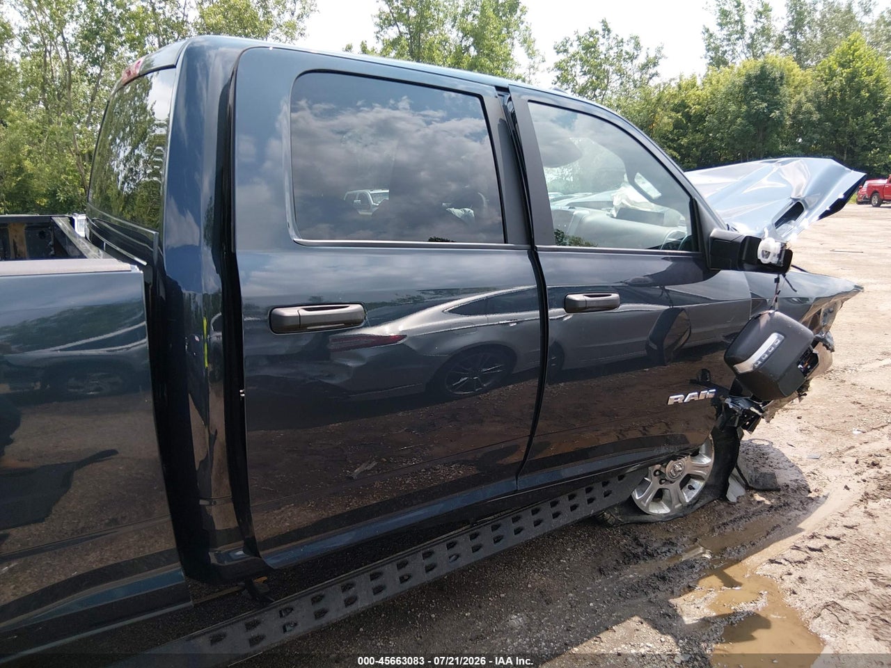 2025 RAM 2500 BIG HORN  4X4 6'4 BOX · 6/11