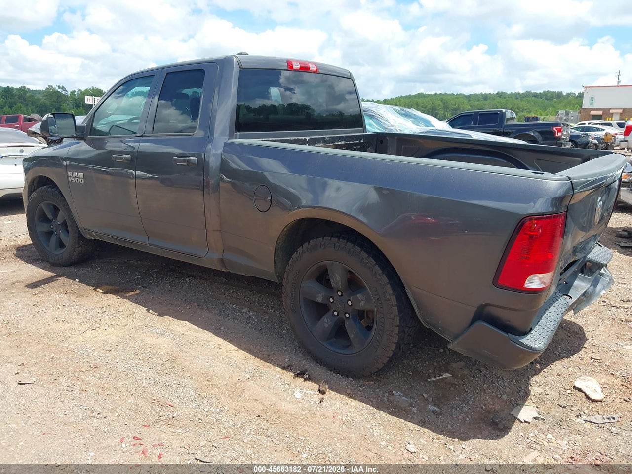 2016 RAM 1500 ST · 3/10